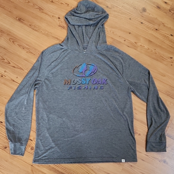 Mossy Oak Other - Mossy Oak Hooded shirt